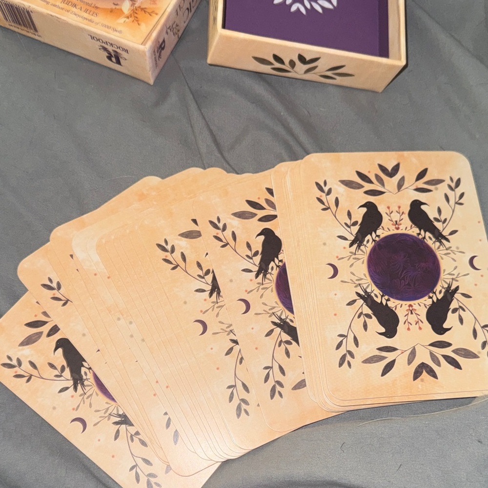 Pure Magic Oracle Deck - Picture 3 of 6